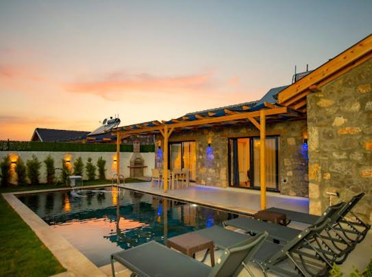 Villa Ege & Villa Yigit & Villa Yagiz - Happy Villalari Fethiye Exterior foto
